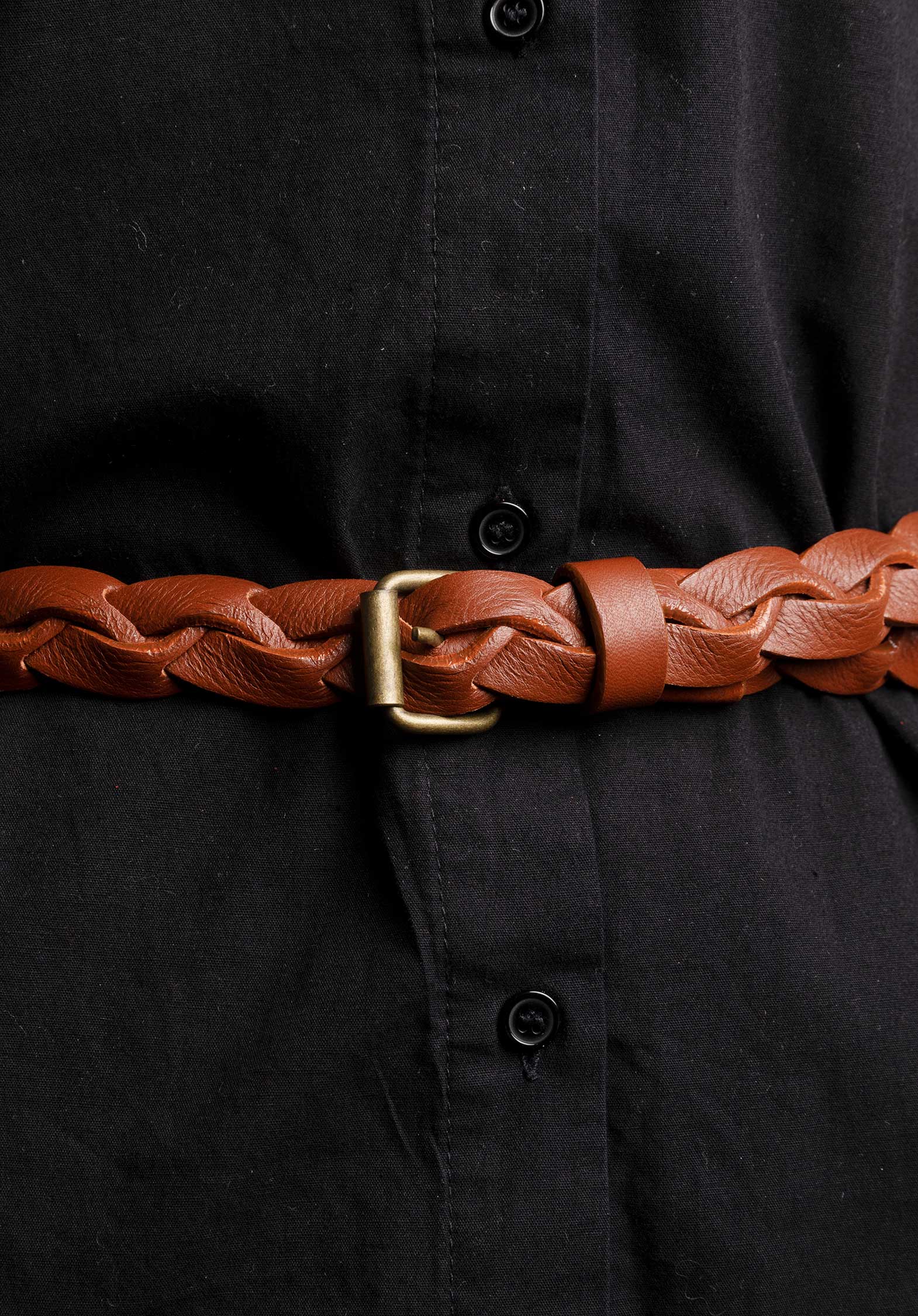 Versatile Brown Belt for Everyday Use